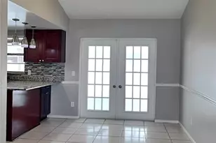 [Address not provided], Tampa, FL 33624 - Photo 5