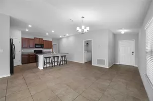 1776 Broad Winged Hawk Dr, Ruskin, FL 33570 - Photo 11
