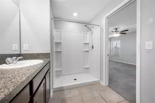 1776 Broad Winged Hawk Dr, Ruskin, FL 33570 - Photo 27