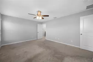 1776 Broad Winged Hawk Dr, Ruskin, FL 33570 - Photo 23