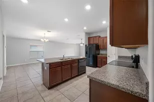 1776 Broad Winged Hawk Dr, Ruskin, FL 33570 - Photo 19