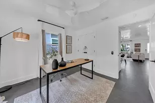 165 19th Ave SE, Saint Petersburg, FL 33705 - Photo 13