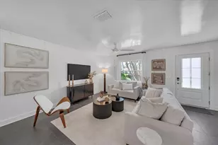 165 19th Ave SE, Saint Petersburg, FL 33705 - Photo 9