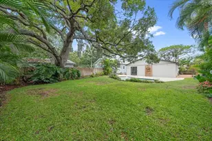 165 19th Ave SE, Saint Petersburg, FL 33705 - Photo 39