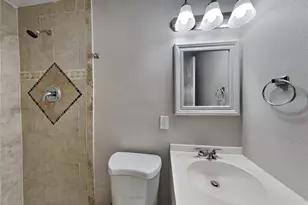 [Address not provided], Tampa, FL 33604 - Photo 9