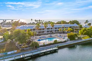 611 Destiny Dr, Ruskin, FL 33570 - Photo 29