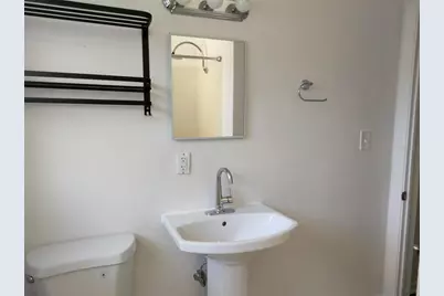 351 Davenport Avenue NE, Saint Petersburg, FL 33702 - Photo 23