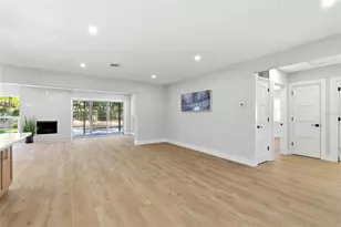 8326 40th Pl N, Saint Petersburg, FL 33709 - Photo 19