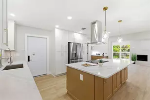 8326 40th Pl N, Saint Petersburg, FL 33709 - Photo 21
