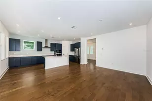 1701 25th Ave N, Saint Petersburg, FL 33713 - Photo 9
