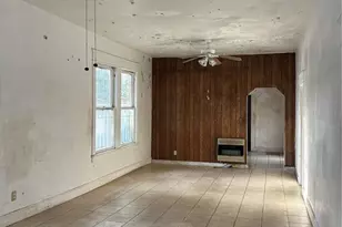 1004 E 25th Ave, Tampa, FL 33605 - Photo 3
