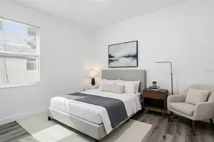 1535 13th St S, Saint Petersburg, FL 33705 - Photo 17