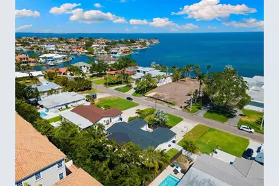 4618 Bayshore Boulevard NE, Saint Petersburg, FL 33703 - Photo 67