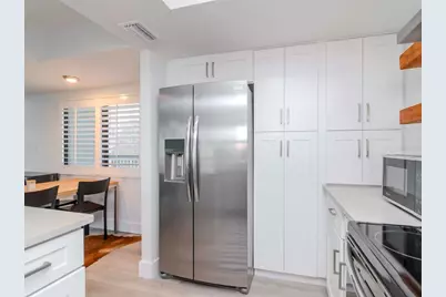 3200 Gulf Boulevard #103, Saint Pete Beach, FL 33706 - Photo 11