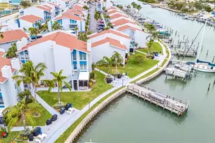 260 Medallion Blvd, Madeira Beach, FL 33708 - Photo 27