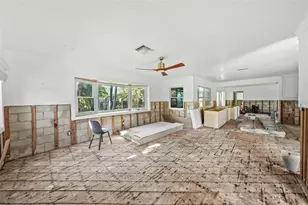 2657 44th St S, Gulfport, FL 33711 - Photo 7