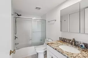 255 Dolphin Point, Clearwater Beach, FL 33767 - Photo 13