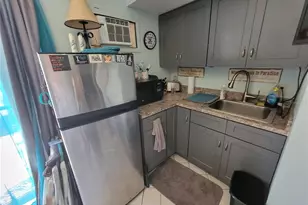 1761 Cupecoy Cir, Lutz, FL 33558 - Photo 25