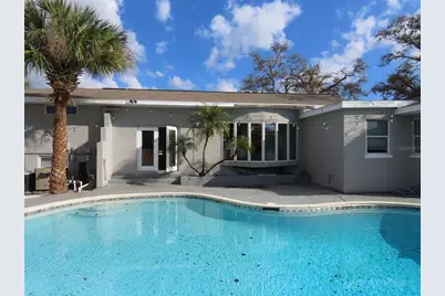 125 Harbor Bluff Drive, Largo, FL 33770 - Photo 5