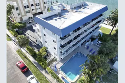 800 Bayway Boulevard #28, Clearwater Beach, FL 33767 - Photo 1