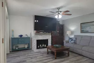 14521 Catalina Cir, Seminole, FL 33776 - Photo 17