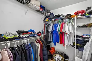 28635 Tranquil Lake Cir, Wesley Chapel, FL 33543 - Photo 23