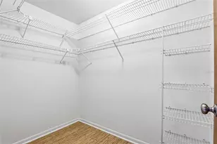 2930 80th St N, Saint Petersburg, FL 33710 - Photo 27