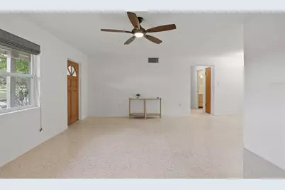 2930 80th Street N, Saint Petersburg, FL 33710 - Photo 15