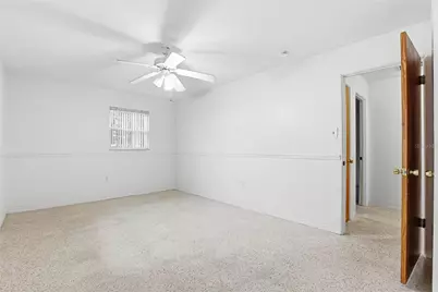 2930 80th Street N, Saint Petersburg, FL 33710 - Photo 39