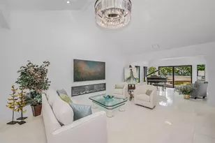 2521 Lake Ellen Dr, Tampa, FL 33618 - Photo 7