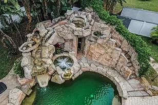 2521 Lake Ellen Dr, Tampa, FL 33618 - Photo 63