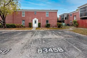 8345 13th St N, Saint Petersburg, FL 33702 - Photo 5