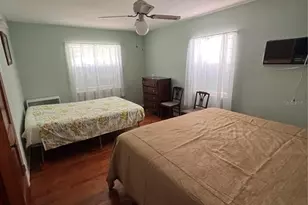 1901 53rd St S, Gulfport, FL 33707 - Photo 9