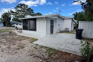 1901 53rd St S, Gulfport, FL 33707 - Photo 1