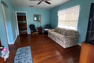 1901 53rd St S, Gulfport, FL 33707 - Photo 11