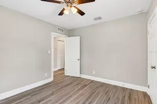 3471 15th Ave S, Saint Petersburg, FL 33711 - Photo 9