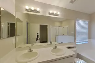 [Address not provided], Ruskin, FL 33570 - Photo 9