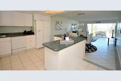 800 S Gulfview Boulevard #303, Clearwater Beach, FL 33767 - Photo 17