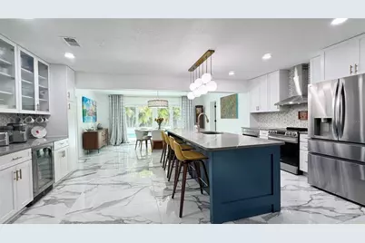 4626 Bayshore Boulevard NE, Saint Petersburg, FL 33703 - Photo 7