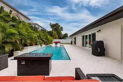 4626 Bayshore Boulevard NE, Saint Petersburg, FL 33703 - Photo 47