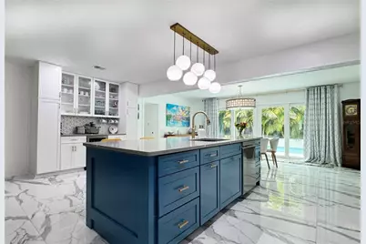 4626 Bayshore Boulevard NE, Saint Petersburg, FL 33703 - Photo 7