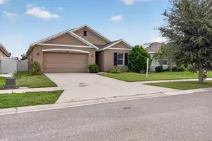 10206 Golden Light Ct, Riverview, FL 33578 - Photo 3