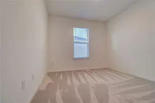 30708 Walker Cup Pl, Wesley Chapel, FL 33543 - Photo 27