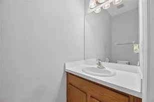 13123 Kings Crossing Dr, Gibsonton, FL 33534 - Photo 15