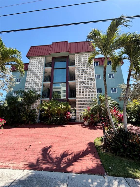 180 SE 20th Ave #303 - 180 SE 20th Ave #303, Deerfield Beach, FL 33441 Luxury Property | Jose Angel Pina