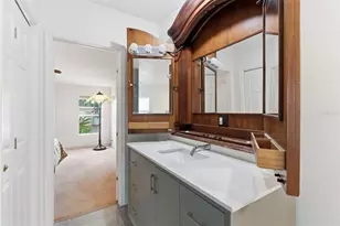 9101 Wood Terrace Dr, Tampa, FL 33637 - Photo 17