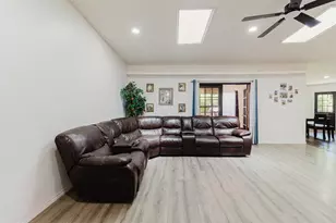 5402 Swallow Dr, Land O Lakes, FL 34639 - Photo 3