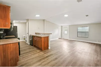 128 Pernell Johnson Drive, Seffner, FL 33584 - Photo 11