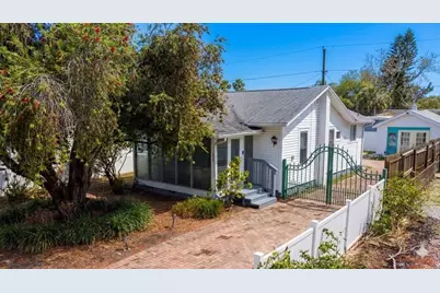 2907 Clinton Street S, Gulfport, FL 33707 - Photo 1