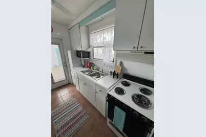2907 Clinton Street S, Gulfport, FL 33707 - Photo 13